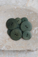 Palm Buttons - Cedar