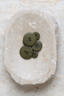 Palm Buttons - Ivy Green
