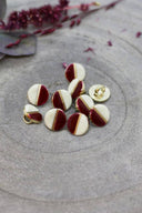 Wink Buttons Black - Amarante
