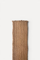 Raffia elastic 5 cm wide, flexible and durable, ideal for making clothing, accessories, belts and sewing projects.