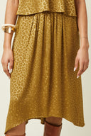Déroutante Skirt pattern – Close-up waist, Déroutante skirt gold leopard print, gathers, bracelets – Atelier Brunette