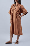 Tunic Dress pattern – Woman, front view, tunic dress oversize terracotta plain, mandarin collar, wide sleeves – Atelier Brunette