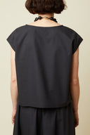 Top Encolure pattern – back view, colourway black with a necklace – Atelier Brunette