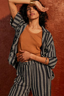 Tissu Gaïa viscose EcoVero imprimé gris anthracite foncé au mètre – Atelier Brunette