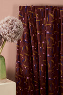 Tissu Java imprimé rouille au mètre – exotique et fluide – Atelier Brunette