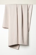 Tissu gabardine de coton beige argile au mètre – résistant et drapant – Atelier Brunette